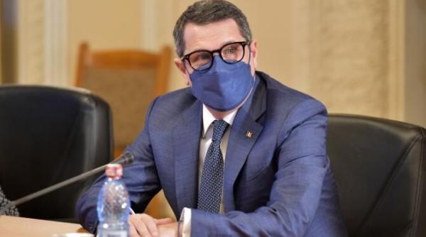 succesul mandatului lui eduard hellvig politica si activitatea de culegere de informatii nu trebuie sa fie suprapuse