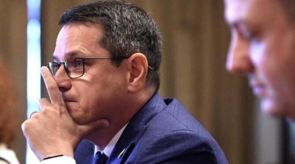 bogdan chirieac hellvig ne spune ceea ce si noi stiam exista politicieni care asteapta ordine de la sri