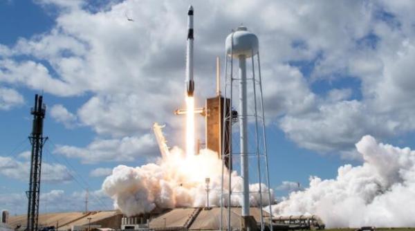 premiera la nasa nicole aunapu mann prima femeie nativa americana care ajunge in spatiu ce a luat la bordul iss