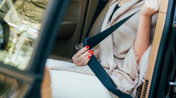 cine a inventat centura de siguranta