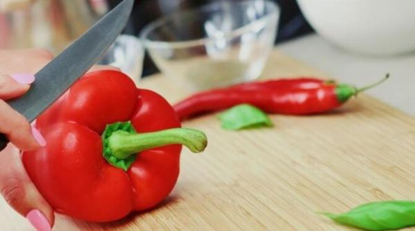 nu mai aruncati semintele de ardei toata lumea ar trebui sa stie asta