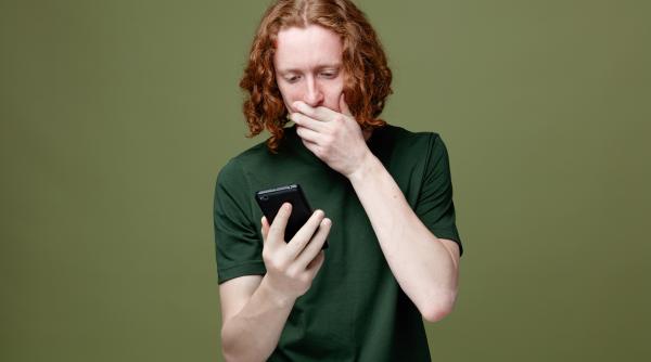 nu descarca aceasta aplicatie sub nicio forma avertisment pentru cei cu telefoane pe android