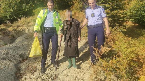 o batrana cu probleme de vedere salvata dupa ce a fost sunata dintr un call center cel care voia sa ii vanda un abonament a alertat politia