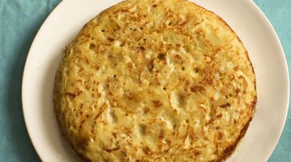 omleta cu dovleac si cartofi la cuptor este dietetica dar foarte gustoasa