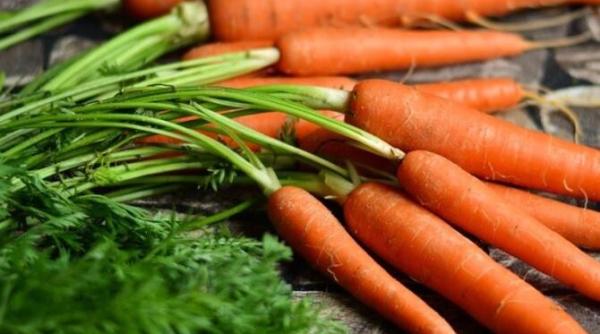 adaugati suc de morcovi in lapte si preparati o branza delicioasa cu 85 de calorii o veti face mereu