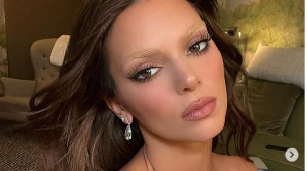 un nou trend in moda bleached brows sprancenele decolorate care cuceresc vedetele si nu numai