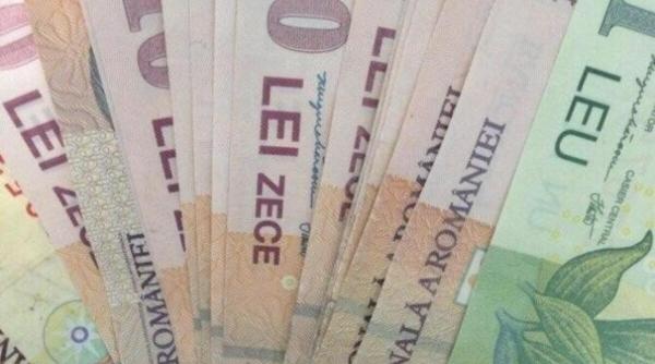 bancile din romania au primit aproximativ 8 000 de solicitari pentru suspendarea obligatiilor de plata a ratelor