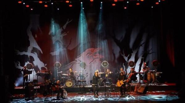 alternosfera continua seria de concerte theatroll corbul troian