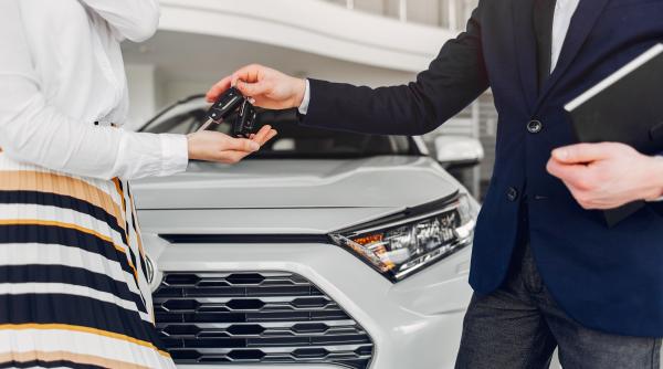 inmatricularile de autoturisme noi au crescut cu 8 1prc autoturismele ecologice au depasit cota de piata de 20prc