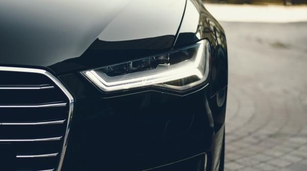 tu inca mai folosesti waze bulai nu folosesc aceasta aplicatie pentru mine e o prostie video