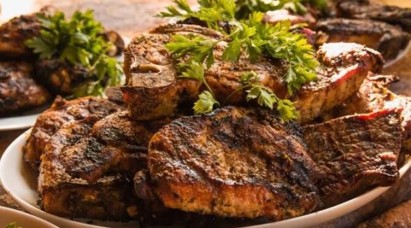 cu cat timp inainte trebuie sa scoatem carnea din frigider pentru a o gati sfatul bucatarilor