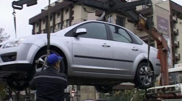 politia rutiera poate ridica vehiculele stationate neregulamentar