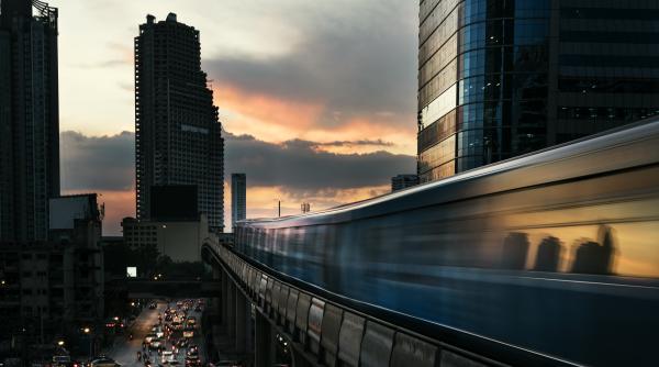 trenul metropolitan solutia pentru trafic aglomerat si poluare maramures si valea prahovei eligibile tudor macicasan sunt cel putin 28 de potentiale sisteme de trenuri metropolitane in romania