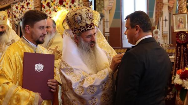 eugen tomac a primit distinctia ordinul maica domnului rugatoarea a fost divin