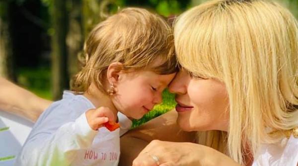 elena udrea nu a vrut copii viata mea a fost fabuloasa pana sa apara fetita mea acum e infinit mai mult