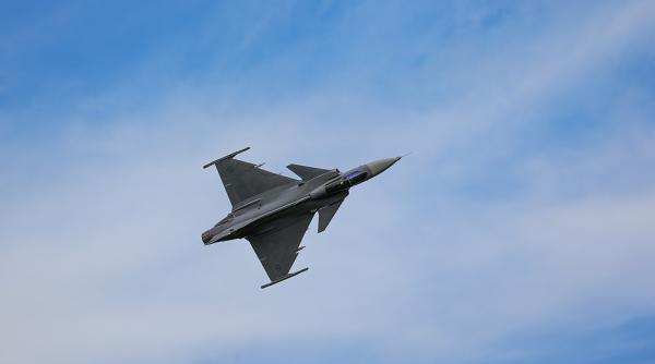 un nou avion prabusit peste o cladire rezidentiala din rusia la nici o saptamana de la o tragedie aviatica similara