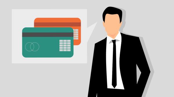 care este diferenta dintre cardul de credit si cardul de debit multi le confunda