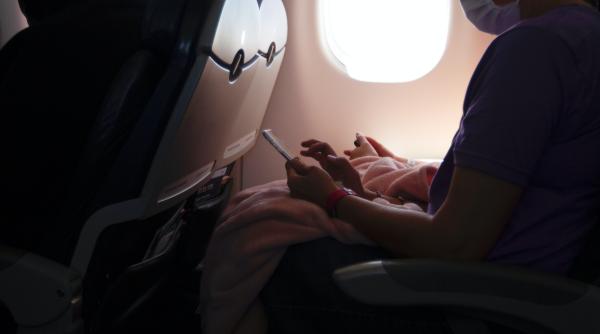 vrei sa calatoresti mai economic cu avionul acest truc te ar putea ajuta sa iei cu tine mai multe haine