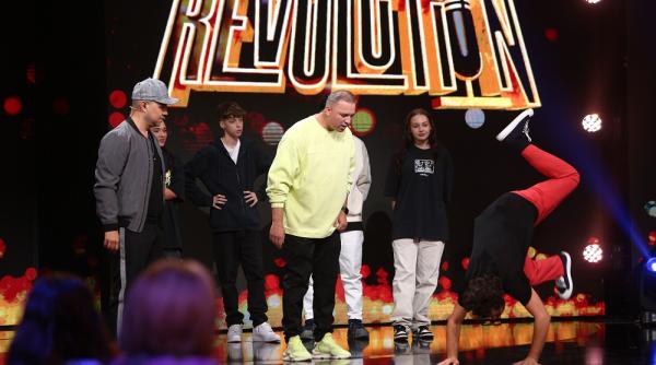 amna si piticu au acceptat sa intre in competitia stand up revolution