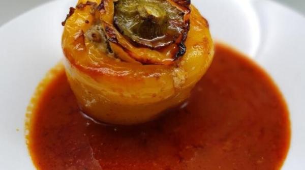 ardei umpluti in stil lasagna fara carne si fara orez nu i ati preparat niciodata asa