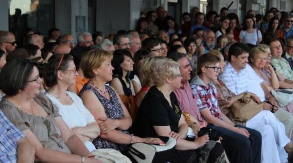 matei visniec despre carmen veronica steiciuc a mutat muntii din loc scena cu trenul este memorabila