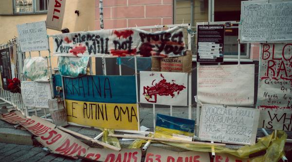 peste 70 000 de civili ar fi parasit regiunea herson intr o saptamana afirma autoritatile proruse