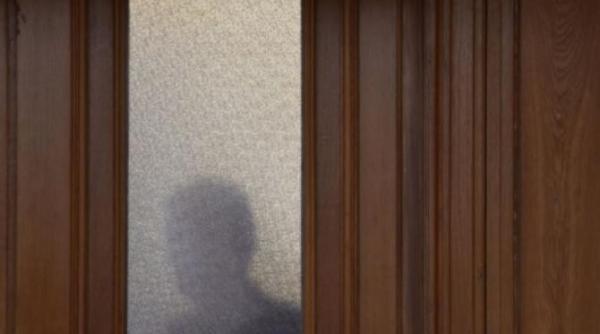 sua anunta sanctiuni impotriva lui vladimir plahotniuc si ilan sor