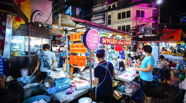 vacanta de cosmar in thailanda descindere in bar peste 200 de turisti arestati