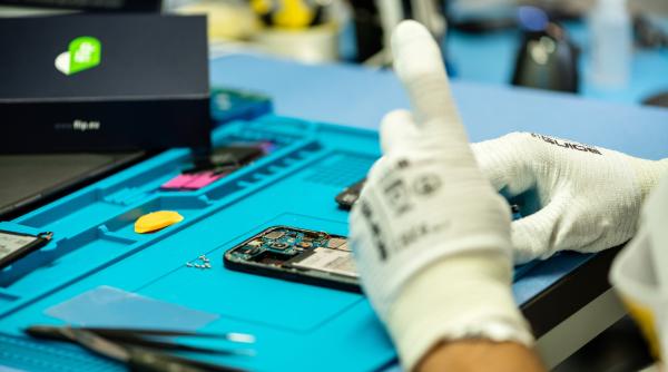 omv petrom se implica in dezvoltarea economiei circulare si devine cel mai important partener al flip ro pentru reconditionarea telefoanelor mobile