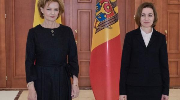 majestatea sa margareta intrevedere cu maia sandu coroana a ramas loiala identitatii nationale indiferent de cum arata configuratia politica a momentului video