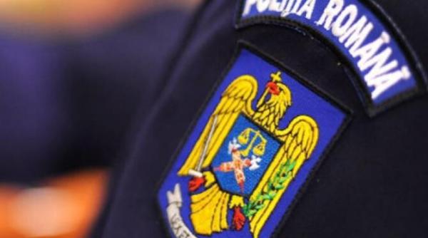 elevi perchezitionati de politisti intr o scoala din ilfov