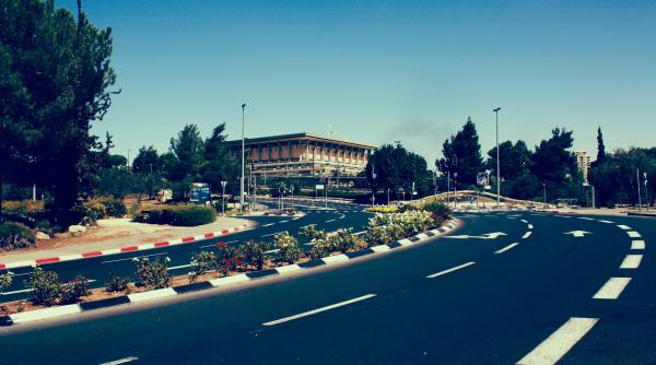 israel organizeaza alegeri