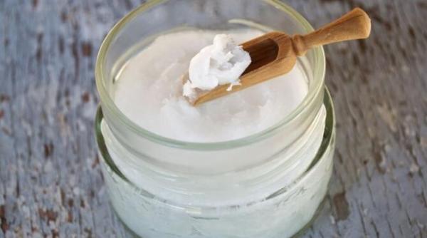 patru utilizari ale uleiului de cocos in bucatarie este benefic si pentru cei care sunt la dieta