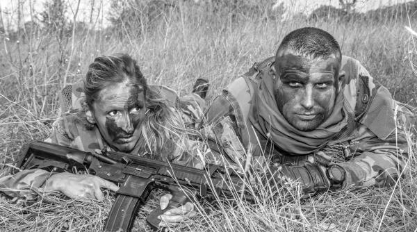 rusia recruteaza comandouri afgane pregatite de sua spun generalii veterani afagani