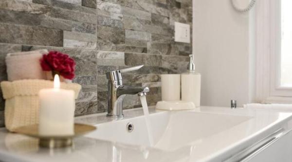 indepartati rapid calcarul o puteti face in doar 5 minute cu un produs din baie