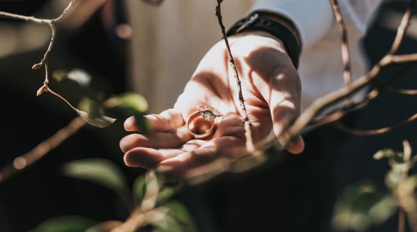 un cautator de comori a vrut sa inapoieze o verigheta nu vreau sa o mai vad niciodata reactia surprinzatoare