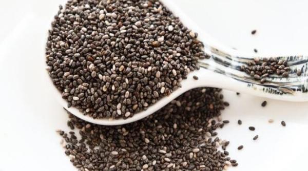 semintele de chia pline de numerosi nutrienti ce intampla daca vei lua cate o lingura in fiecare zi