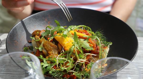 studentii din franta masa de doar 1 euro pana la craciun