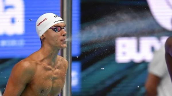 sa inceapa spectacolul david popovici revine in bazin