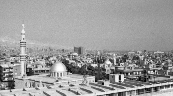 siria 15 morti intr un raid aerian asupra unui convoi de militii pro iraniene la granita cu irakul