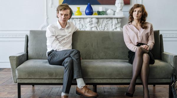 stresati din cauza razboiului din ucraina rusii se duc mai des la psiholog si consuma mai multe antidepresive