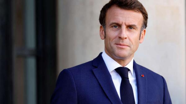 macron a primit un grup de femei iraniene si a salutat revolutia lor
