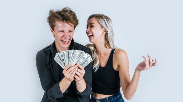 generatia z pretuieste banii mai mult ca sanatatea 47prc dintre tineri vor intai independenta financiara si abia apoi sanatate