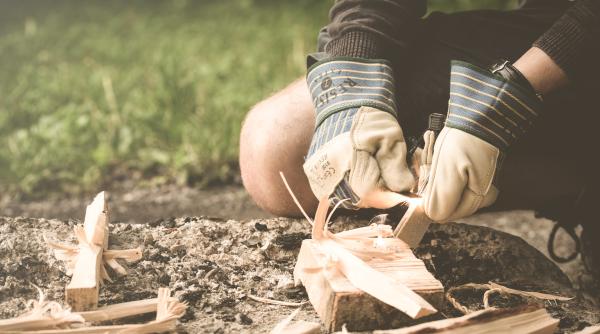 o familie s a mutat in munti si isi produce singura curentul pentru nimic in lume n as pleca de aici e foarte frumos numai sunetul apei se aude video
