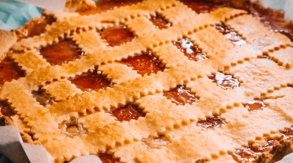 tarta de mere in stil englezesc cea mai buna prajitura pentru zilele de rasfat