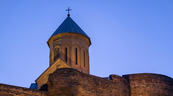 capitala europeana in care comunitatea romaneasca este cea mai veche comunitate ortodoxa preot razvan ionescu ei sunt concurenta cea mai mare