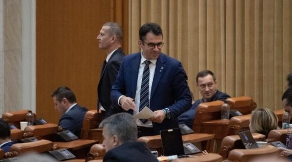 stefan palarie usr la ce se intampla cu razvan dumitrescu