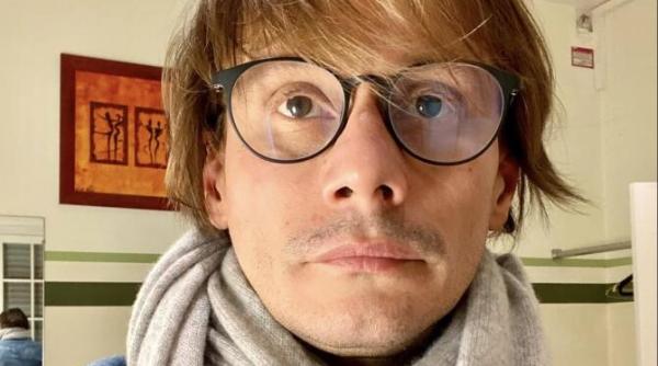 marius manole isi ia cetatenie moldoveneasca sunt mandru de presedintele meu maia sandu