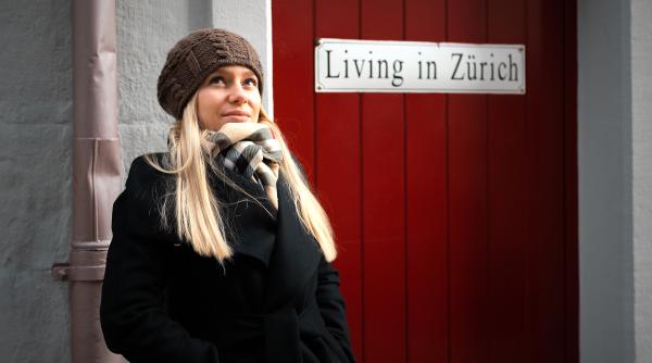 cat de atasati sunt romanii din diaspora de romania si de tara care i a adoptat s au detasat de romania ca sa nu sufere si de a doua tara mama pentru a nu fi dezamagiti