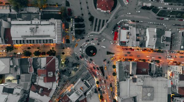 orasul in care nu se respecta regulile de circulatie bulai am fost curios care e rata accidentelor aproape identica cu germania unde se respecta tot